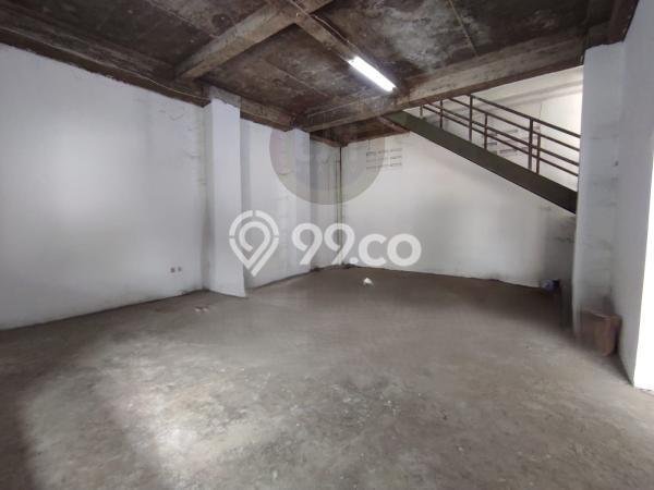 KAWASAN KOMERSIAL! Gudang For Rent Kawasan Pulo Gadung, Luas 336m², Jalan Utama KAWASAN KOMERSIAL! Gudang For Rent Kawasan Pulo Gadung, Luas 336m², Jalan Utama