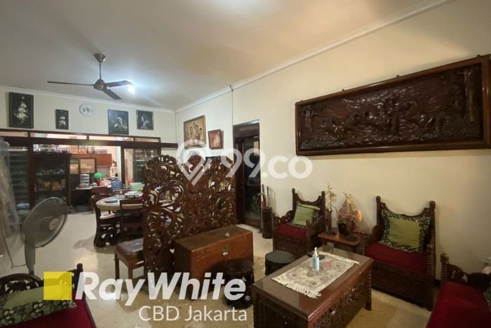 For Sale Rumah Mewah Exclusive di Tebet, Jakarta Selatan For Sale Rumah Mewah Exclusive di Tebet, Jakarta Selatan