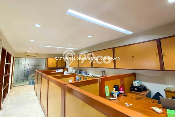 For Sale Rumah Mewah Exclusive di Tebet, Jakarta Selatan For Sale Rumah Mewah Exclusive di Tebet, Jakarta Selatan