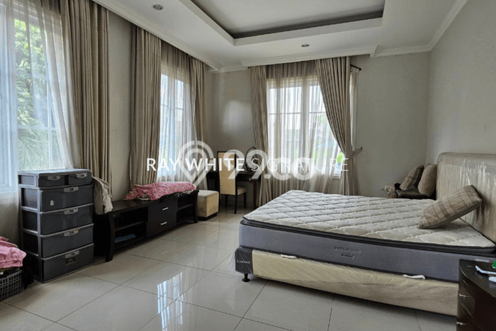 Jual Cepat Hunian Mewah Cozy di Jakarta Selatan Jual Cepat Hunian Mewah Cozy di Jakarta Selatan