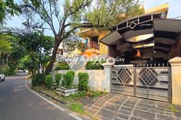 Rumah Luxury Modern Tanpa Renovasi di Pejompongan Jakarta Pusat Rumah Luxury Modern Tanpa Renovasi di Pejompongan Jakarta Pusat