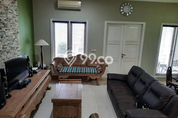 Dijual Rumah Luas Megah Dengan View Cantik di Gading Serpong, Tangerang Dijual Rumah Luas Megah Dengan View Cantik di Gading Serpong, Tangerang