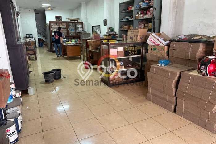 Unit Ruko Dijual di Semarang Timur Semarang Luas Tanah 250m2, Luas Bangunan 400m2 Unit Ruko Dijual di Semarang Timur Semarang Luas Tanah 250m2, Luas Bangunan 400m2