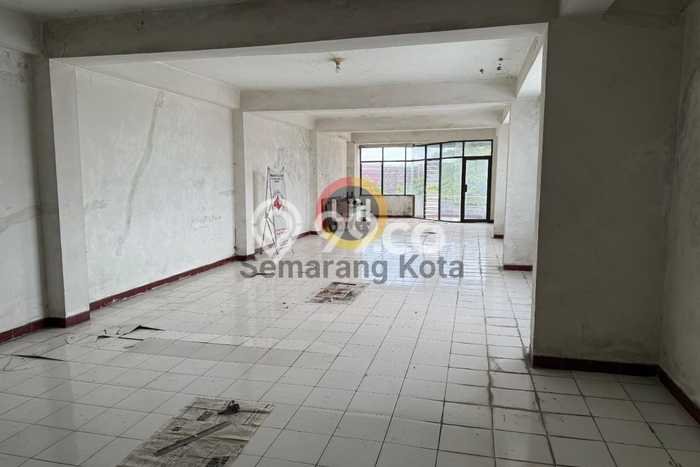 Unit Ruko Dijual di Semarang Timur Semarang Luas Tanah 250m2, Luas Bangunan 400m2 Unit Ruko Dijual di Semarang Timur Semarang Luas Tanah 250m2, Luas Bangunan 400m2