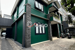 Rumah Luxury Modern Tanpa Renovasi di Cipete Jakarta Selatan Rumah Luxury Modern Tanpa Renovasi di Cipete Jakarta Selatan