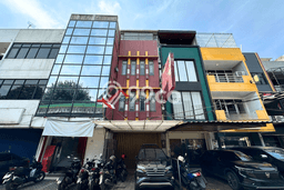 Unit Ruko Disewa Lokasi Kebayoran Baru, Jakarta Selatan Spesifikasi Luas Bangunan 531m2 Unit Ruko Disewa Lokasi Kebayoran Baru, Jakarta Selatan Spesifikasi Luas Bangunan 531m2