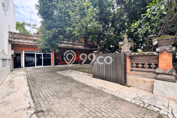 Rumah Luxury Modern Tanpa Renovasi di Pondok Indah Jakarta Selatan Rumah Luxury Modern Tanpa Renovasi di Pondok Indah Jakarta Selatan