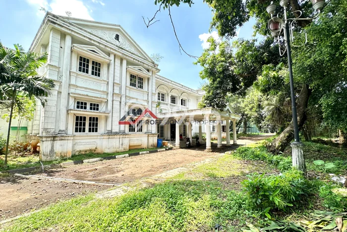 Kavling Tanah untuk Dijual di Kemang, Jakarta Selatan, Luas 9919m2 Kavling Tanah untuk Dijual di Kemang, Jakarta Selatan, Luas 9919m2