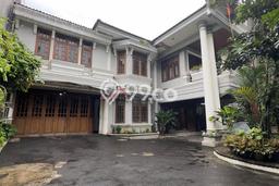 Rumah Elit LB 900m2 Siap Pakai Desain Elegan di Pondok Indah, Jakarta Selatan Rumah Elit LB 900m2 Siap Pakai Desain Elegan di Pondok Indah, Jakarta Selatan