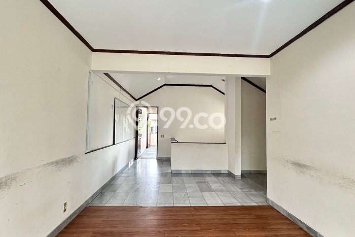 Kantor Bagus Dijual LB 600m2 Lokasi Strategis Jakarta Selatan Area Cocok untuk Bisnis Kantor Bagus Dijual LB 600m2 Lokasi Strategis Jakarta Selatan Area Cocok untuk Bisnis
