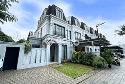 Jual Rumah Mewah Elegan Dengan View Cantik di Kemang, Jakarta Selatan Jual Rumah Mewah Elegan Dengan View Cantik di Kemang, Jakarta Selatan