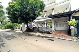 Rumah Luxury Modern Tanpa Renovasi di Pejaten Jakarta Selatan Rumah Luxury Modern Tanpa Renovasi di Pejaten Jakarta Selatan