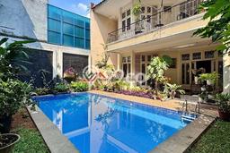 Rumah Eksklusif Siap Huni LT 590m2 di Kebayoran Baru, Jakarta Selatan Rumah Eksklusif Siap Huni LT 590m2 di Kebayoran Baru, Jakarta Selatan