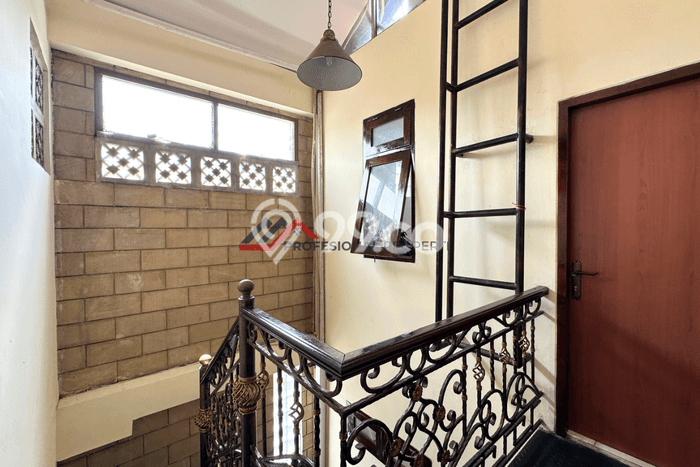 Unit Ruko Disewa Lokasi Kebayoran Baru, Jakarta Selatan Spesifikasi Luas Bangunan 531m2 Unit Ruko Disewa Lokasi Kebayoran Baru, Jakarta Selatan Spesifikasi Luas Bangunan 531m2