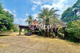 Hunian Mewah LB 1000m2 Siap Huni Desain Elegan di Kemang, Jakarta Selatan Hunian Mewah LB 1000m2 Siap Huni Desain Elegan di Kemang, Jakarta Selatan