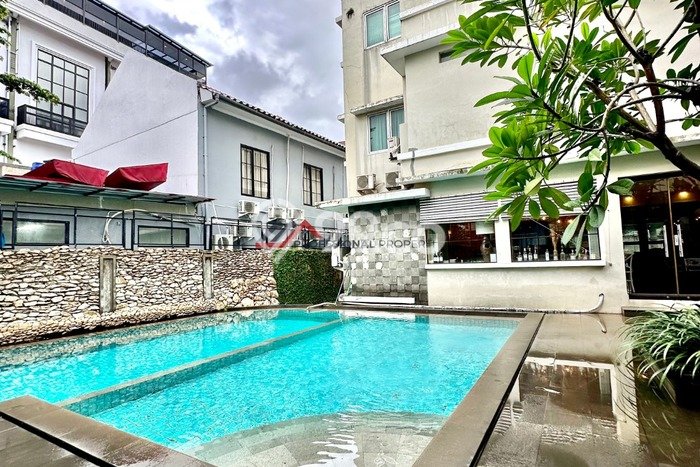 Hotel Kawasan , Luas 1400m2m², Mainroad, Lokasi Ramai Hotel Kawasan , Luas 1400m2m², Mainroad, Lokasi Ramai