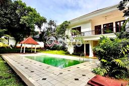 Dijual Rumah Luas Megah Dengan View Cantik di Kemang, Jakarta Selatan Dijual Rumah Luas Megah Dengan View Cantik di Kemang, Jakarta Selatan