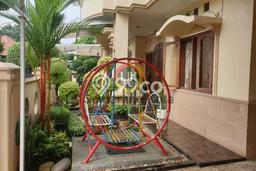 Dijual Cepat Rumah Favorit Siap Huni LB 180m2 di Banyumanik, Semarang Dijual Cepat Rumah Favorit Siap Huni LB 180m2 di Banyumanik, Semarang