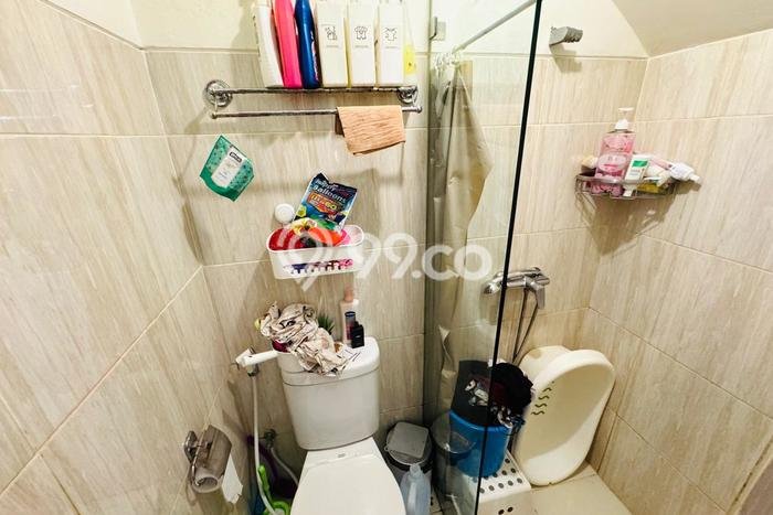 For Sale Rumah 3 Kamar Lokasi Ideal Bagus dan Strategis di BSD For Sale Rumah 3 Kamar Lokasi Ideal Bagus dan Strategis di BSD