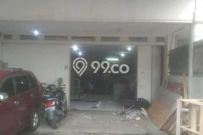 Jual Rumah Favorit Siap Huni LB 310m2 di Cimahi Tengah, Cimahi Jual Rumah Favorit Siap Huni LB 310m2 di Cimahi Tengah, Cimahi