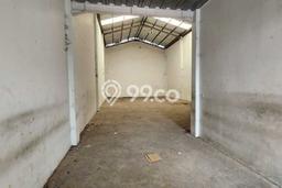 Gudang Disewa di Bandung dengan LB 280m2 Area Komersial Ramai Gudang Disewa di Bandung dengan LB 280m2 Area Komersial Ramai