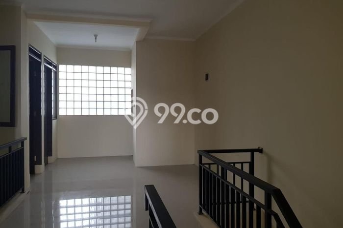 BEST DEAL! Rumah Nyaman area Regol, Luas 112m² Bangunan 180m² BEST DEAL! Rumah Nyaman area Regol, Luas 112m² Bangunan 180m²