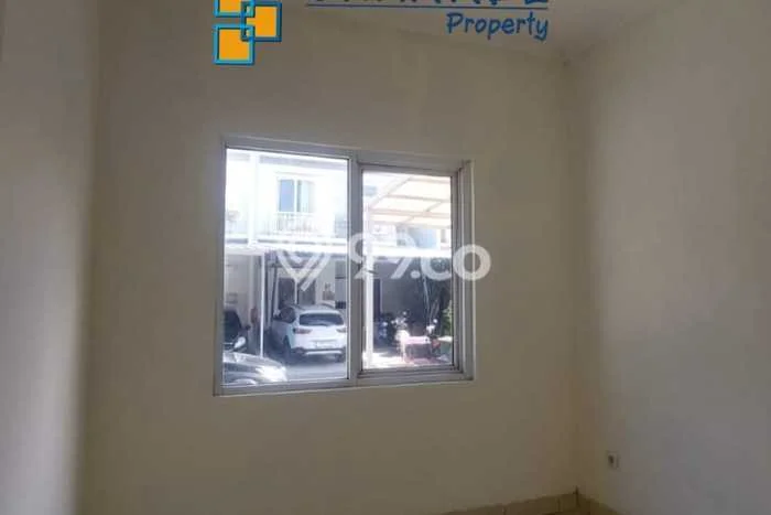 Rumah Strategis Minimalis Lb 54m2 di BSD, Tangerang Selatan Rumah Strategis Minimalis Lb 54m2 di BSD, Tangerang Selatan