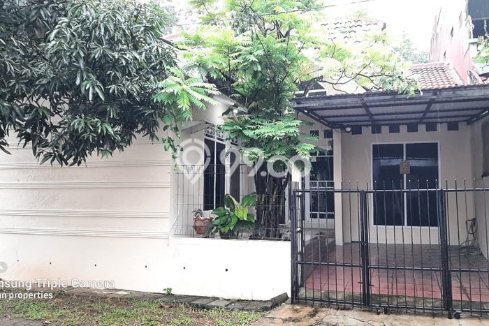 Jual Rumah Modern 5 KT di BSD Nusaloka, Tangerang Jual Rumah Modern 5 KT di BSD Nusaloka, Tangerang