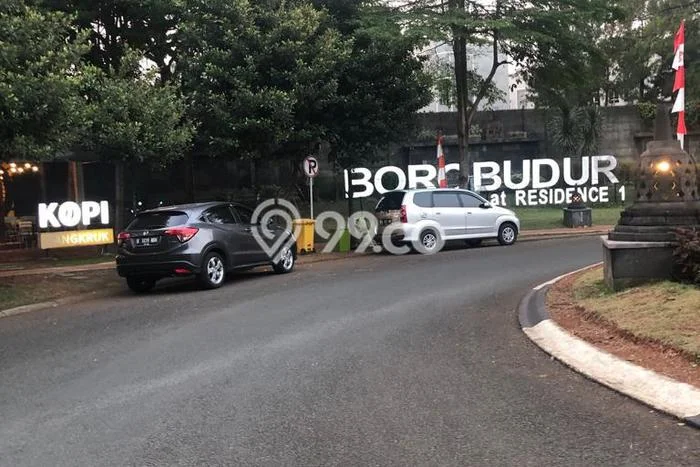 Rumah Luas Asri 3 KT Siap Pakai di BSD Residence One Tangerang Rumah Luas Asri 3 KT Siap Pakai di BSD Residence One Tangerang