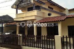 Jual Rumah Eksklusif 5 KT di Jatiwaringin, Bekasi Jual Rumah Eksklusif 5 KT di Jatiwaringin, Bekasi