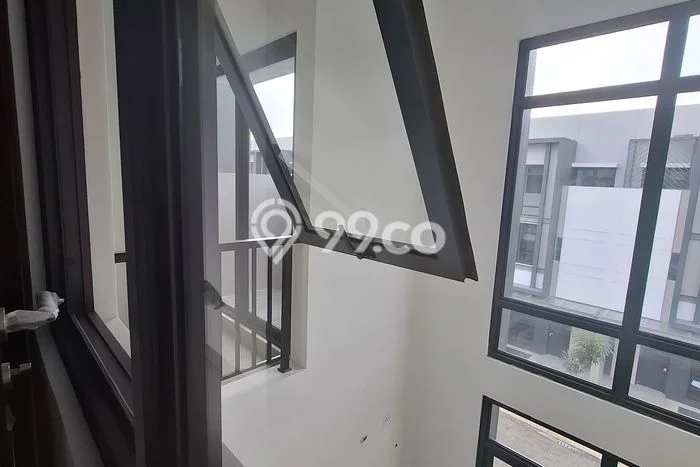 Ruko Disewa di Tangerang dengan LB 91m2 Area Komersial Ramai Ruko Disewa di Tangerang dengan LB 91m2 Area Komersial Ramai