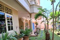 Rumah Elit Modern Siap Huni di Bintaro Jakarta Selatan Rumah Elit Modern Siap Huni di Bintaro Jakarta Selatan
