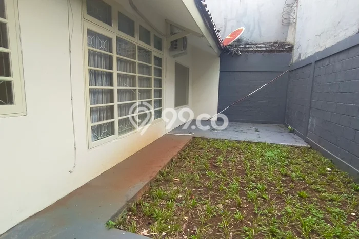 Disewakan Rumah Murah di Bintaro Tangerang Selatan Punya 3 Kamar Tidur Disewakan Rumah Murah di Bintaro Tangerang Selatan Punya 3 Kamar Tidur