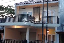 Dijual Rumah 4 Kamar Lokasi Strategis Nyaman dan Strategis di Cinere Dijual Rumah 4 Kamar Lokasi Strategis Nyaman dan Strategis di Cinere