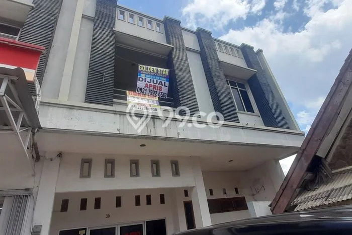 Unit Ruko disewakan di Teluk Betung Utara Bandar Lampung dengan LT 196m2 / LB 190m2 Unit Ruko disewakan di Teluk Betung Utara Bandar Lampung dengan LT 196m2 / LB 190m2