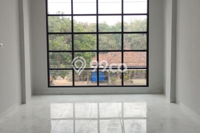 Ruko Komersial Dijual di Metro Timur Metro LT 83m2 & LB 156m2 Ruko Komersial Dijual di Metro Timur Metro LT 83m2 & LB 156m2