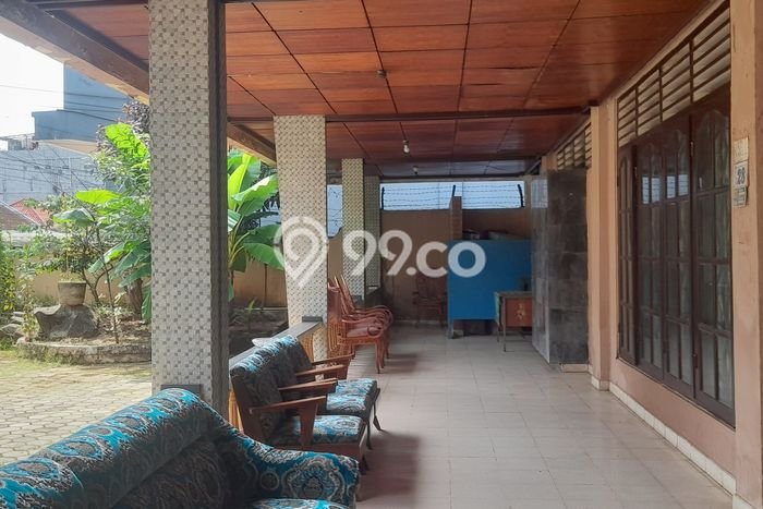 Rumah Eksklusif Siap Huni LT 1060m2 di Tanjung Karang Pusat, Bandar Lampung Rumah Eksklusif Siap Huni LT 1060m2 di Tanjung Karang Pusat, Bandar Lampung