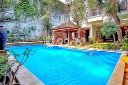 Hunian Mewah Dijual LT 717m2 di Menteng, Jakarta Pusat Hunian Mewah Dijual LT 717m2 di Menteng, Jakarta Pusat