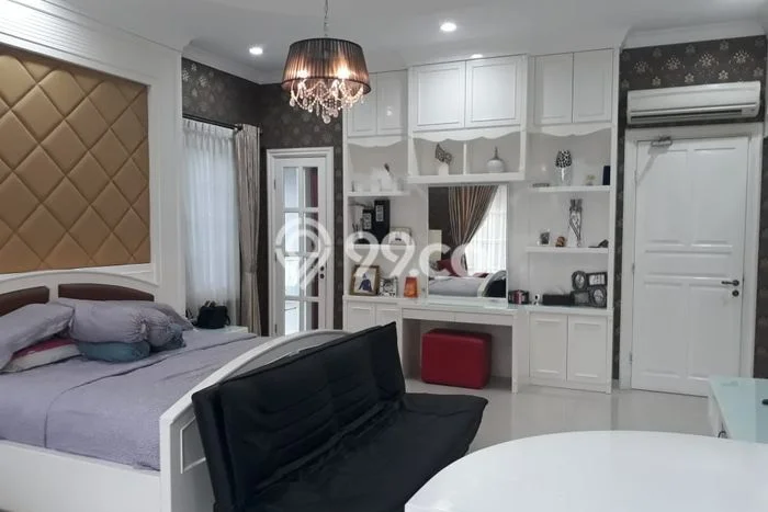 Jual Rumah Luas Elegan Dengan View Eksklusif di Pantai Indah Kapuk, Jakarta Utara Jual Rumah Luas Elegan Dengan View Eksklusif di Pantai Indah Kapuk, Jakarta Utara