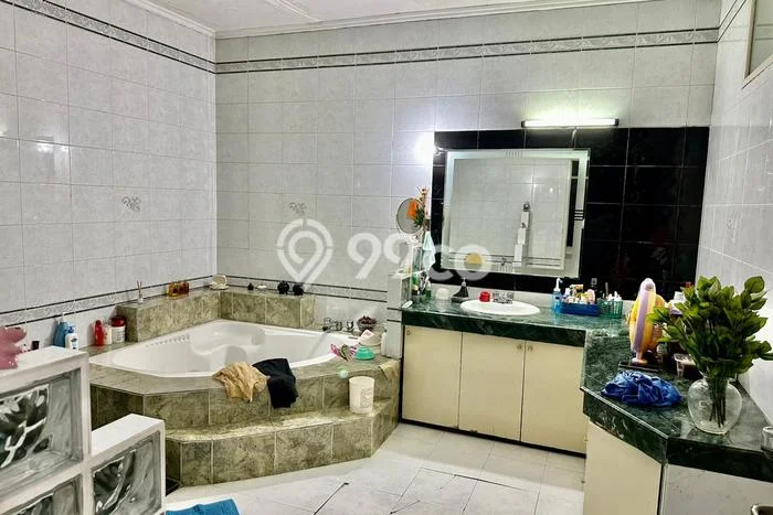Rumah Luxury Modern Tanpa Renovasi di Pluit Jakarta Utara Rumah Luxury Modern Tanpa Renovasi di Pluit Jakarta Utara