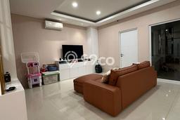 For Sale! Luxury House LT 144m2 Desain Elegan di Gading Serpong For Sale! Luxury House LT 144m2 Desain Elegan di Gading Serpong