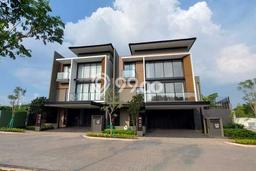 Hunian Elit LB 370m2 Siap Huni Desain Elegan di BSD City, Tangerang Hunian Elit LB 370m2 Siap Huni Desain Elegan di BSD City, Tangerang