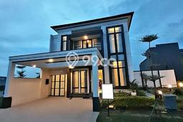 Ready to Use! Luxury House LT 300m2 Desain Modern di Gading Serpong Ready to Use! Luxury House LT 300m2 Desain Modern di Gading Serpong