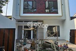 Rumah Luxury Modern Tanpa Renovasi di BSD Tangerang Rumah Luxury Modern Tanpa Renovasi di BSD Tangerang