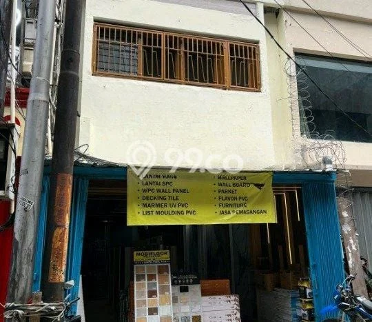 Untuk Dijual Ruko di Kebayoran Baru Jakarta Selatan LT 98m2 / LB 250m2 Untuk Dijual Ruko di Kebayoran Baru Jakarta Selatan LT 98m2 / LB 250m2
