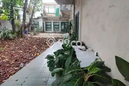 Rumah Elit Modern Siap Huni di Rawamangun Jakarta Timur Rumah Elit Modern Siap Huni di Rawamangun Jakarta Timur