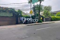 Hunian Mewah LB 458m2 Siap Huni Desain Elegan di Kayu Putih, Jakarta Timur Hunian Mewah LB 458m2 Siap Huni Desain Elegan di Kayu Putih, Jakarta Timur