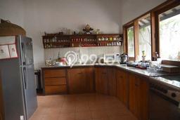 Rumah Luxury Modern Tanpa Renovasi di Villa Melati Mas Tangerang Selatan Rumah Luxury Modern Tanpa Renovasi di Villa Melati Mas Tangerang Selatan