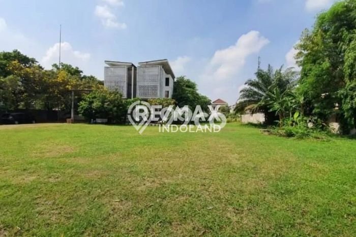 For Sale Tanah di Kemang, Luas 3650m², Area Berkembang For Sale Tanah di Kemang, Luas 3650m², Area Berkembang