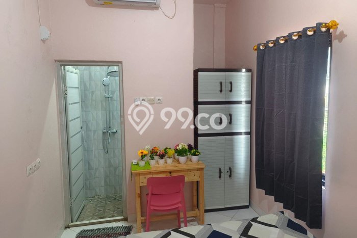 Unit Kost Dijual di Jakarta Barat Spesifikasi 13 Kamar Tidur dan Area Strategis Unit Kost Dijual di Jakarta Barat Spesifikasi 13 Kamar Tidur dan Area Strategis